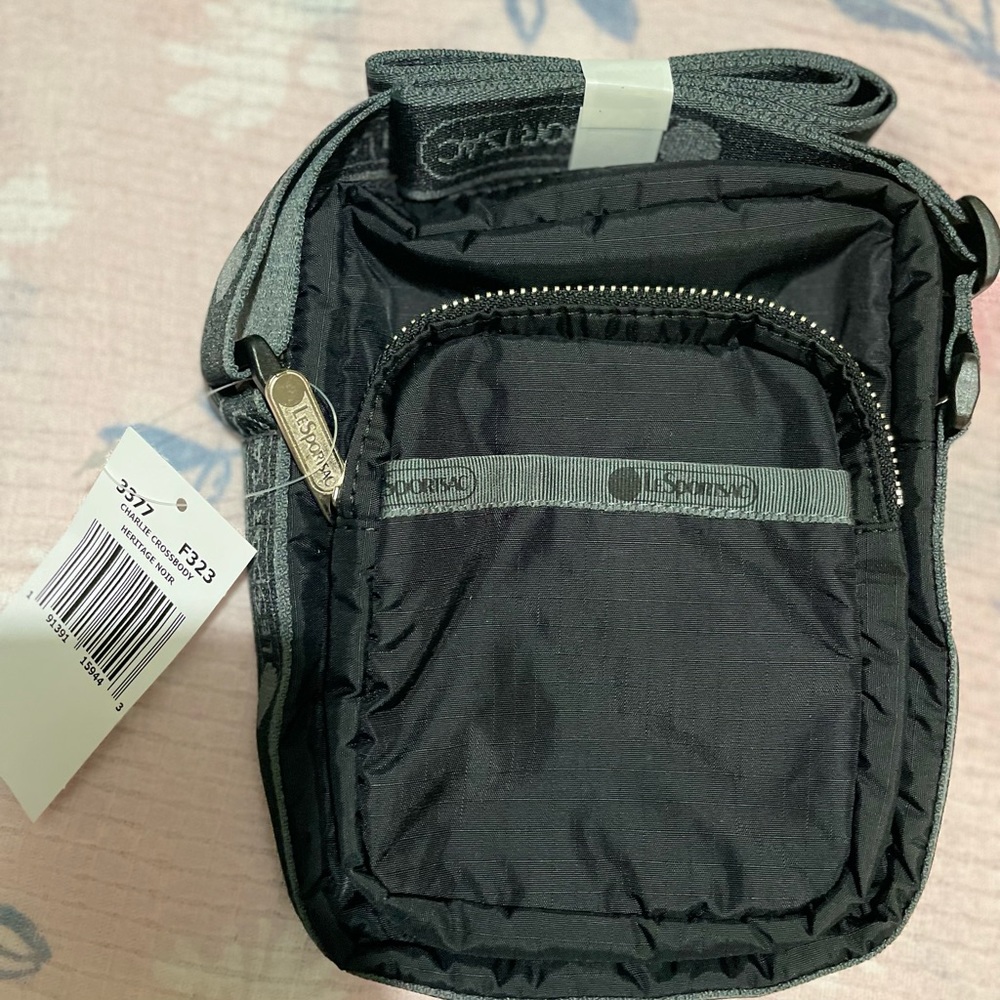 Lesportsac NWT black Charlie crossbody bag 🖤
